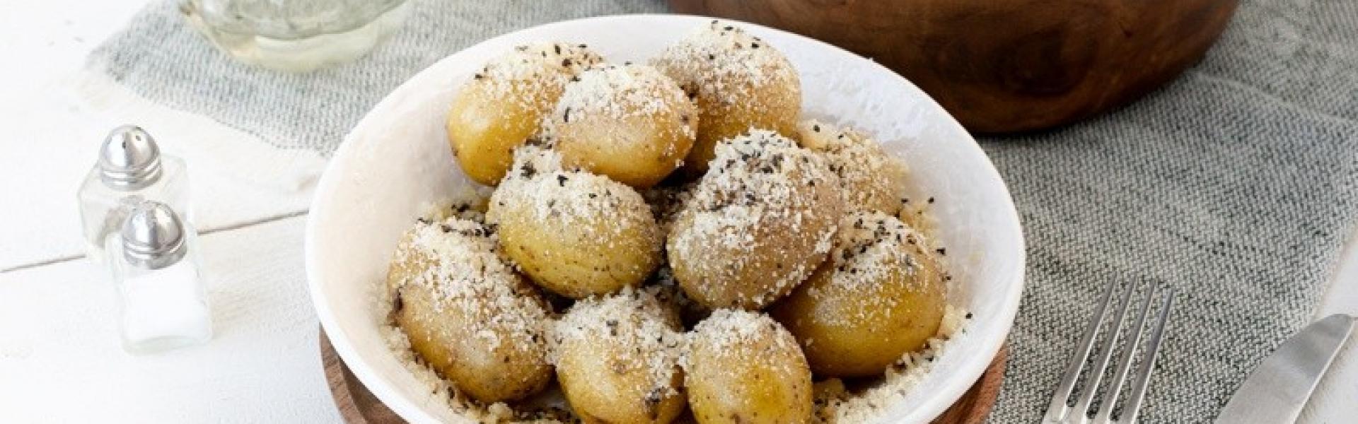 Dampfkartoffeln mit Spinatsalat im Cookit | Simply Yummy