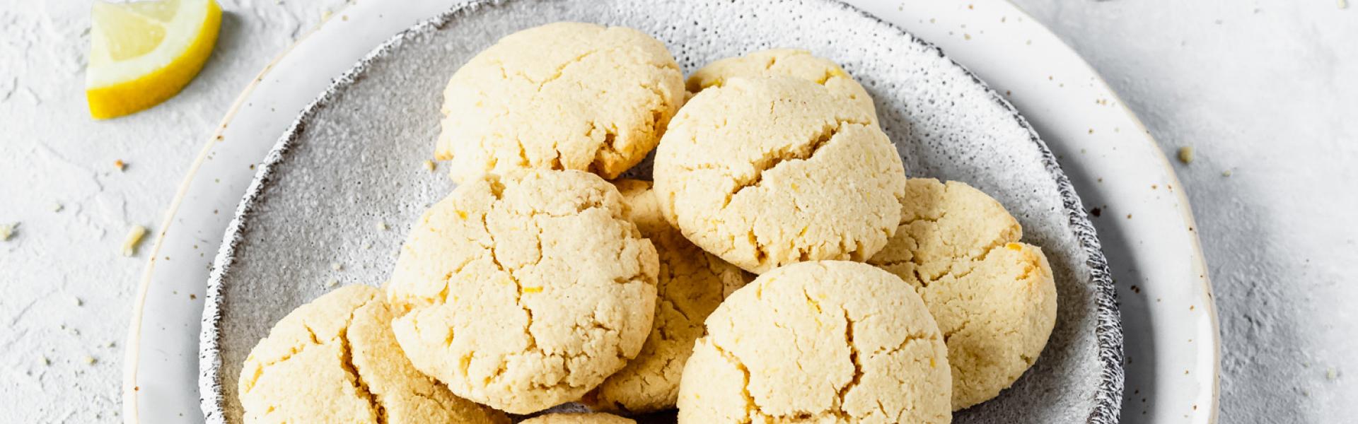 Low Carb Frischkäse-Zitronen-Kekse | Simply Yummy Low Carb Frischkäse-Zitronen-Kekse | Simply Yummy