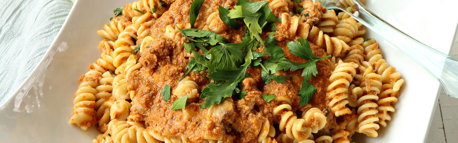 Nudeln mit Hackfleischsoße Jäger-Art im Cookit | Simply Yummy