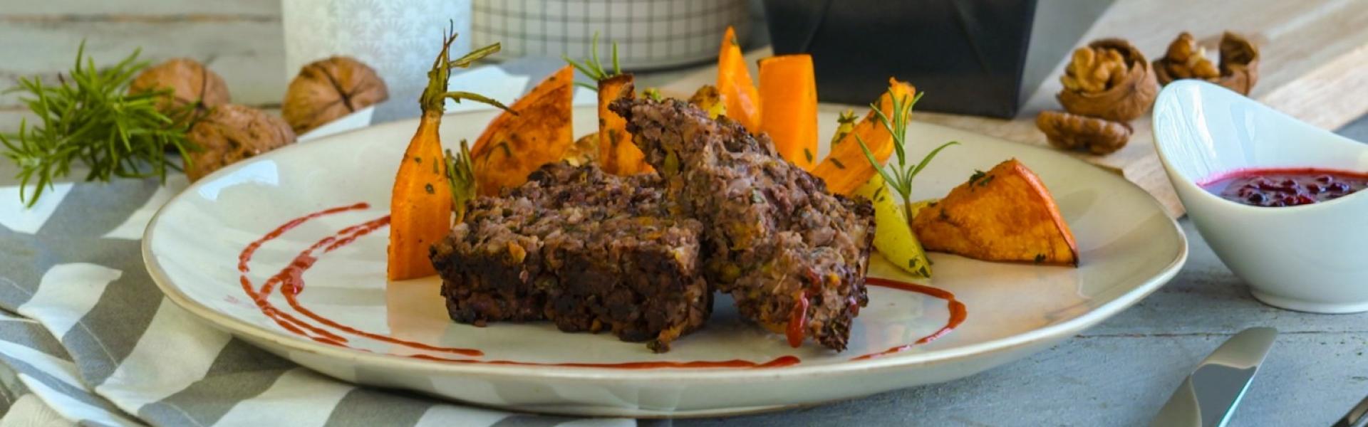 Nussbraten mit Ofengemüse für Weihnachten | Simply Yummy
