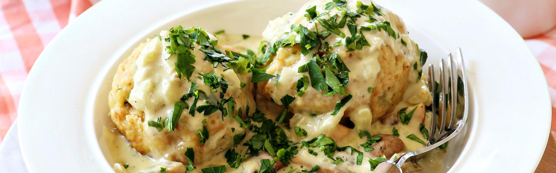 Semmelknödel mit Pilzrahm im Cookit | Simply Yummy