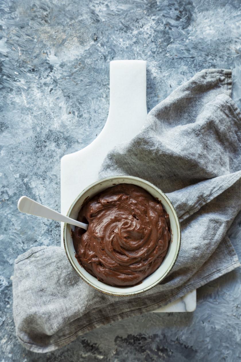 Avocado Schoko Mousse aus 3 Zutaten | Simply Yummy