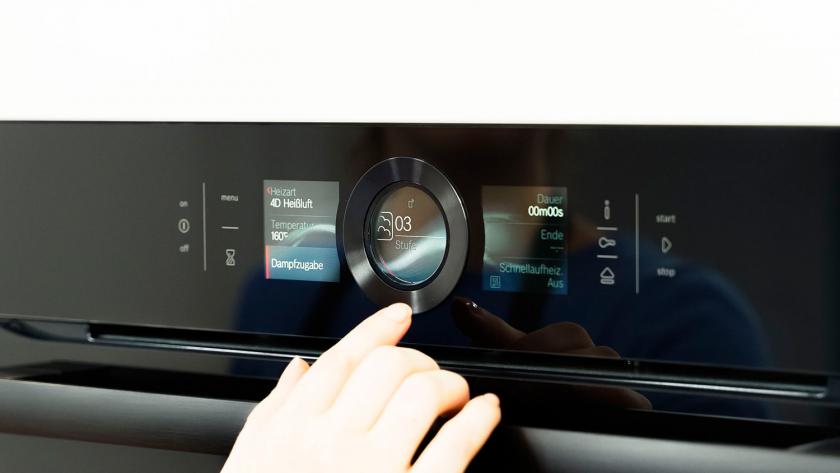 Der Backofen wird eingeschaltet.