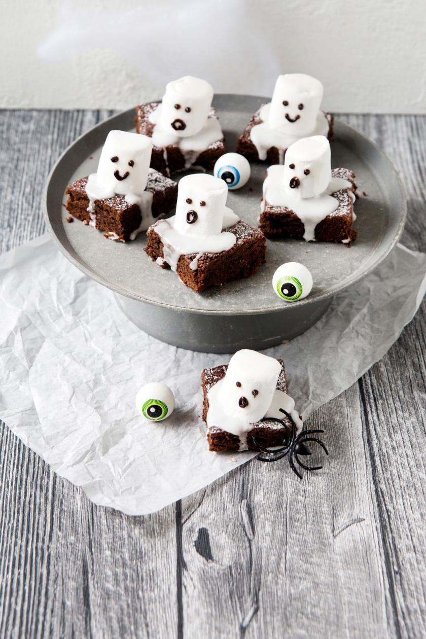 Brownie Gespenster - einfaches Rezept | Simply Yummy