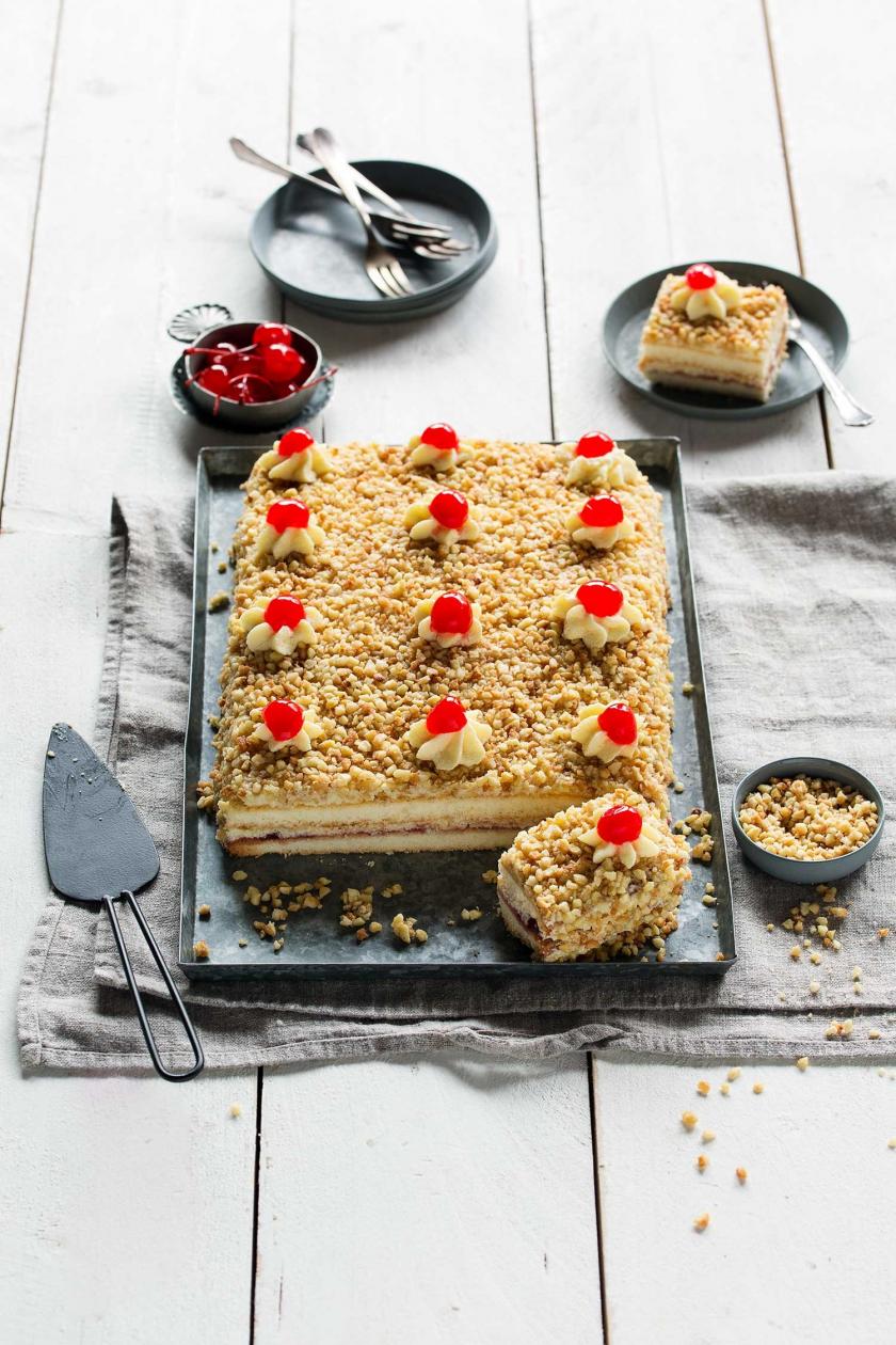 Frankfurter Kranz Schnitten vom Blech | Simply Yummy