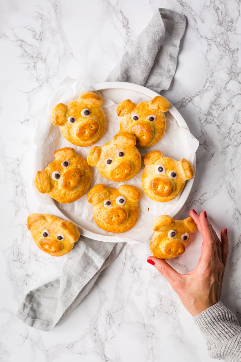 Glücksschweine backen ohne Hefeteig