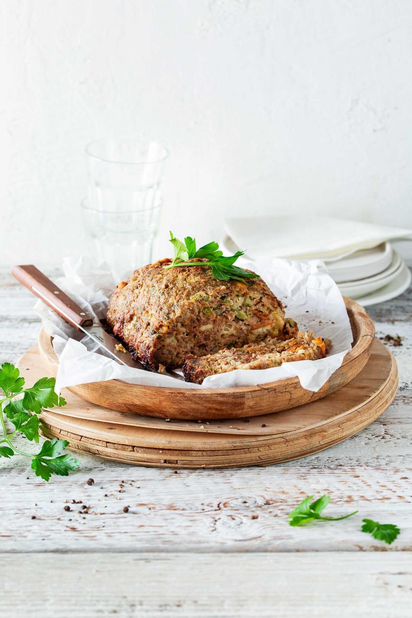 Hackbraten im Backofen nach Omas Rezept | Simply Yummy