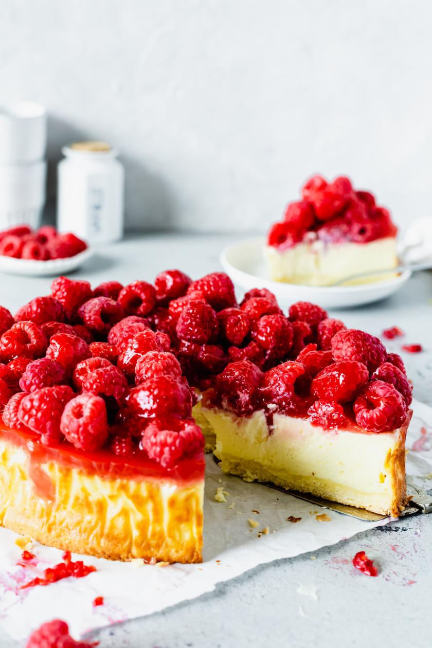 Himbeer-Cheesecake mit weißer Schokolade | Simply Yummy Himbeer-Cheesecake mit weißer Schokolade | Simply Yummy