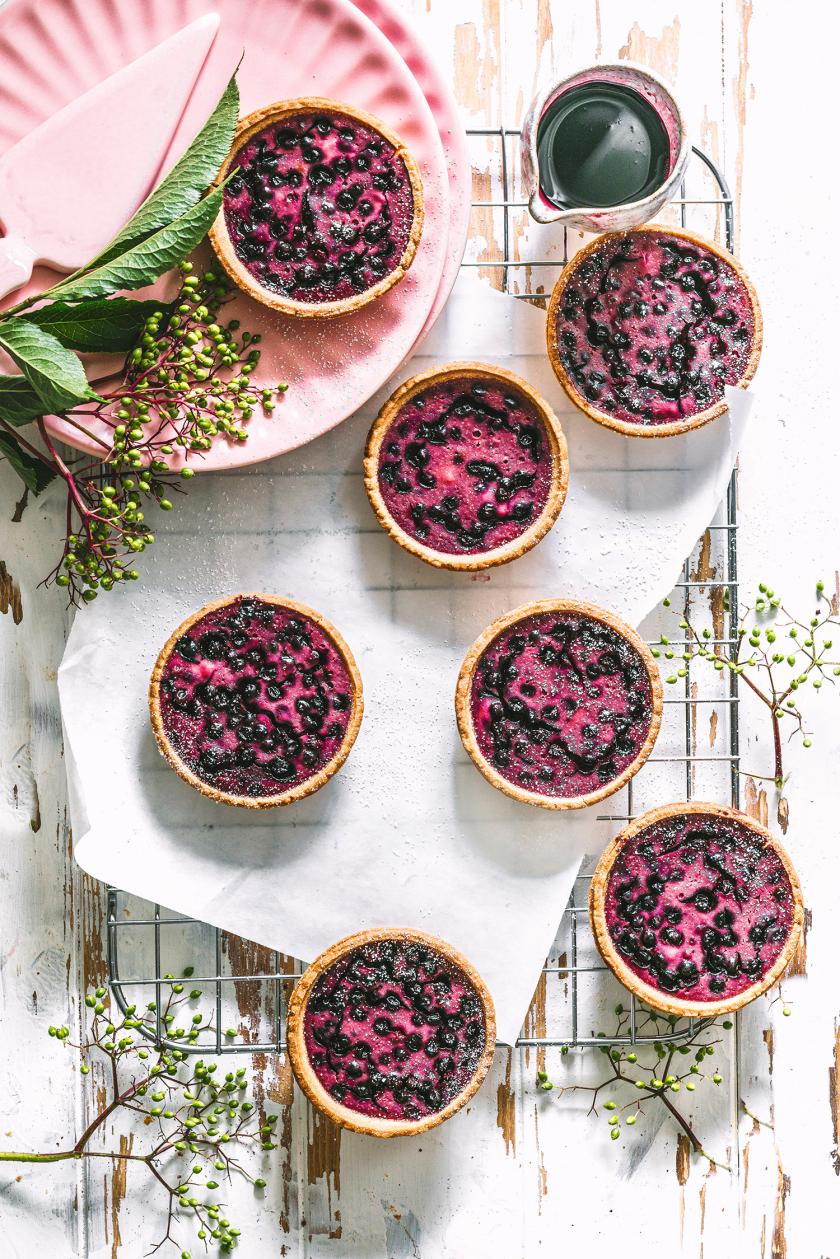 Holunderbeer-Käsekuchen so richtig cremig | Simply Yummy