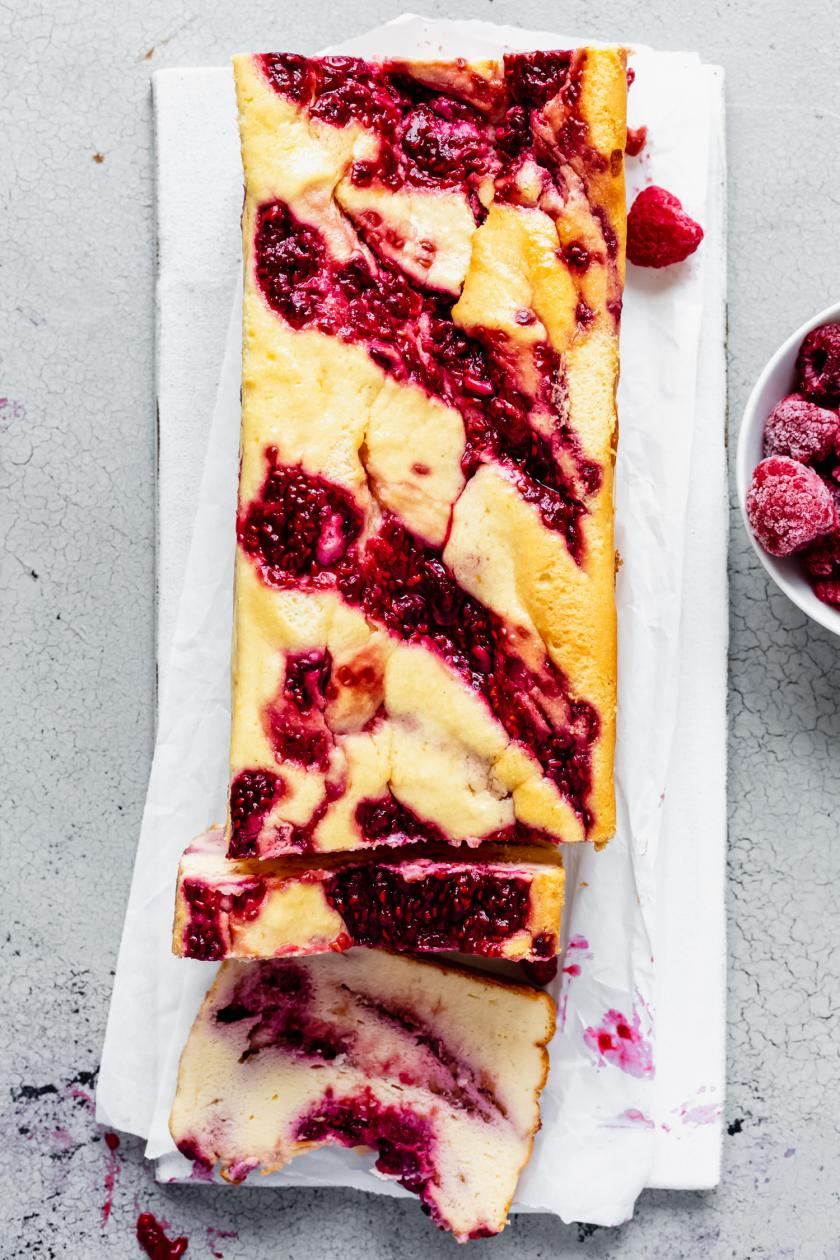 Käsekuchen aus der Kastenform mit Himbeer | Simply Yummy