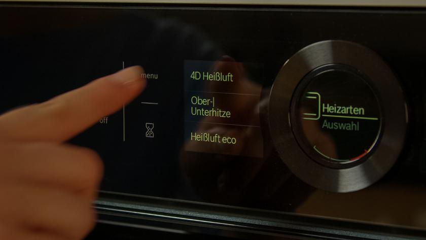 Backofen wird auf Ober-/Unterhitze eingestellt.