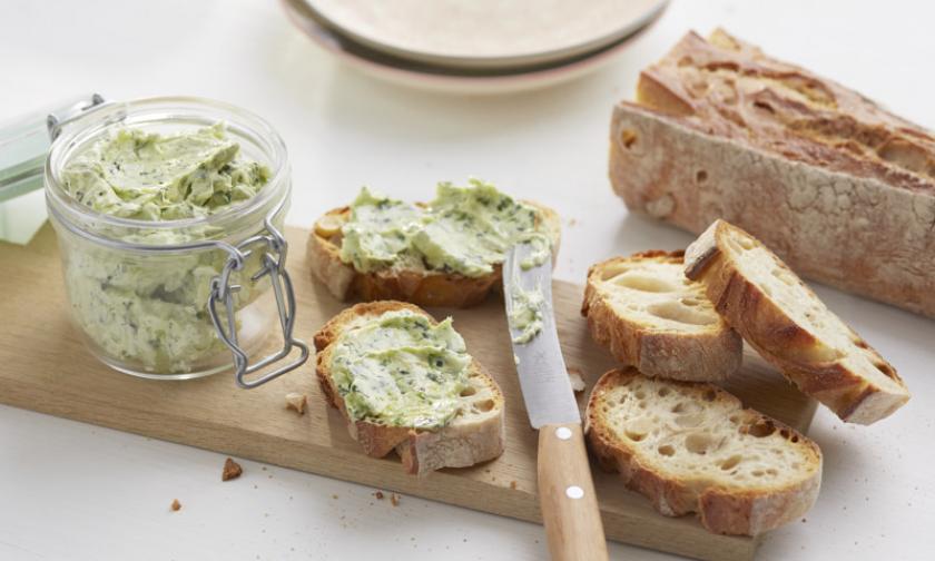 Kräuterbutter im Cookit sellber machen | Simply Yummy