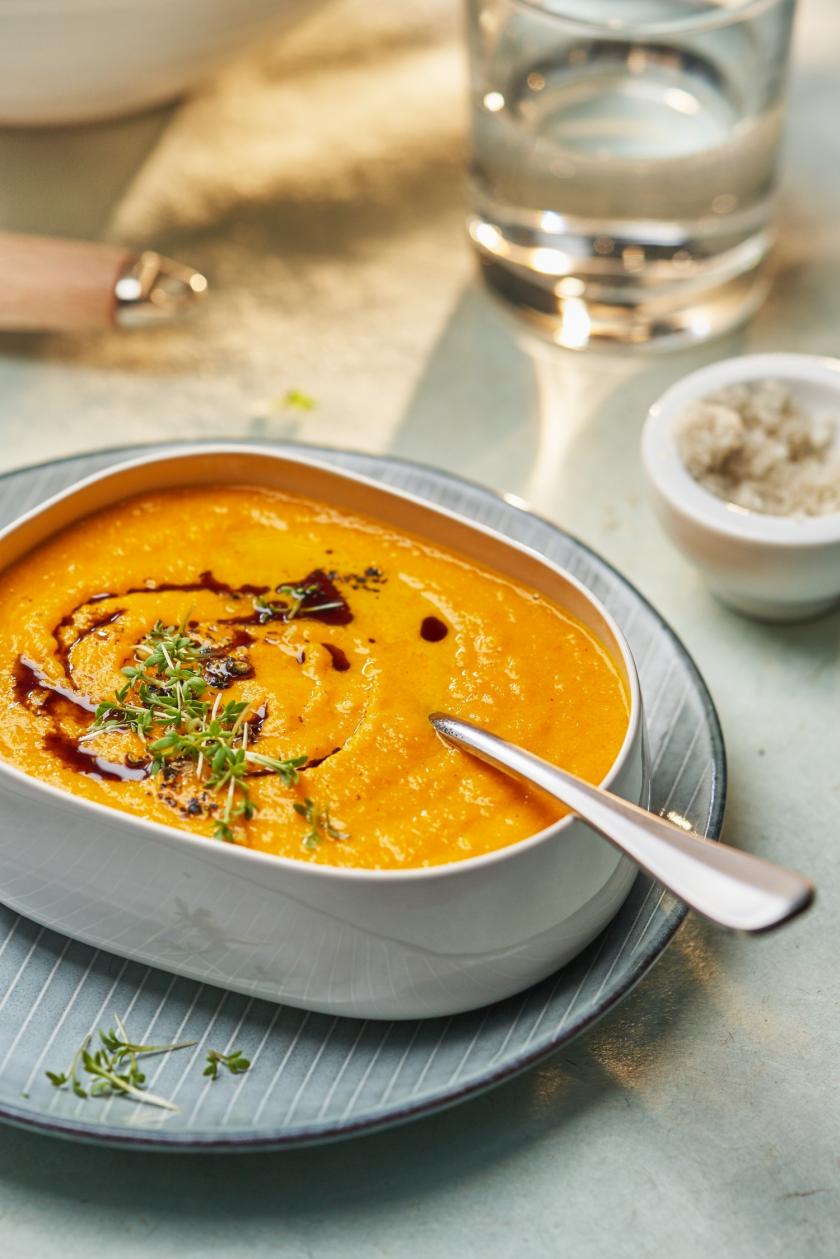 Kürbis-Curry-Suppe im Cookit | Rezepte von Simply Yummy