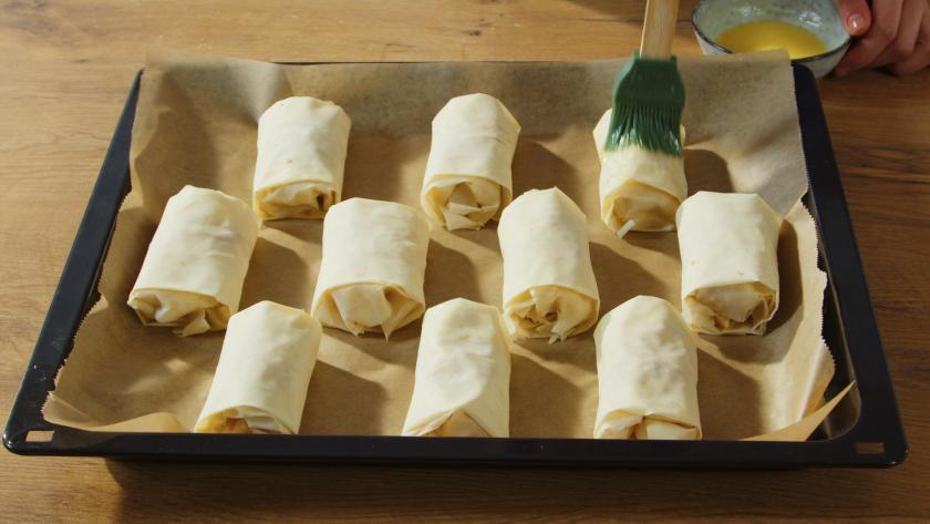 Mini-Apfelstrudel mit Filoteig ganz einfach | Simply Yummy