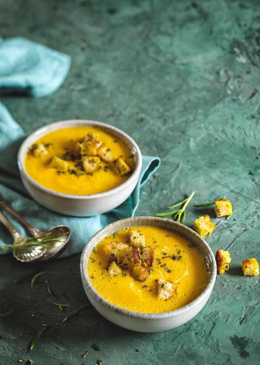 Karotten-Kokos-Suppe ohne Sahne | Simply Yummy