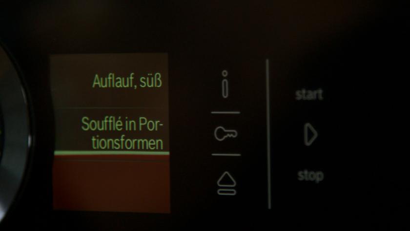 Backofen steht auf "Auflauf, süß".