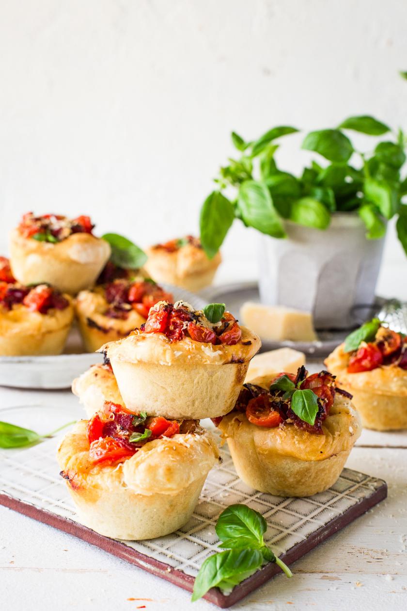 Pizza-Muffins einfach gemacht | Rezepte von Simply Yummy