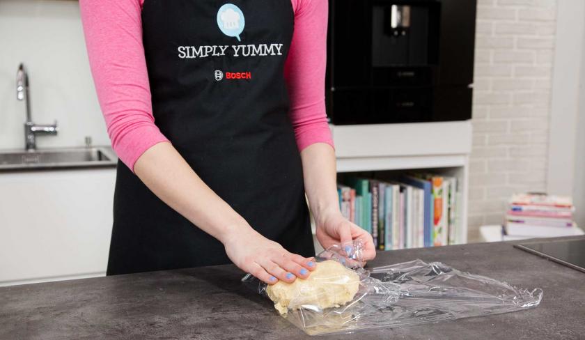 Johannisbeer-Marzipan-Tartelettes | Simply Yummy