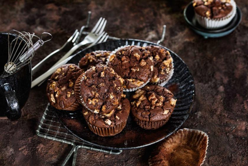 Apfel-Walnuss-Muffins mit Buttermilch