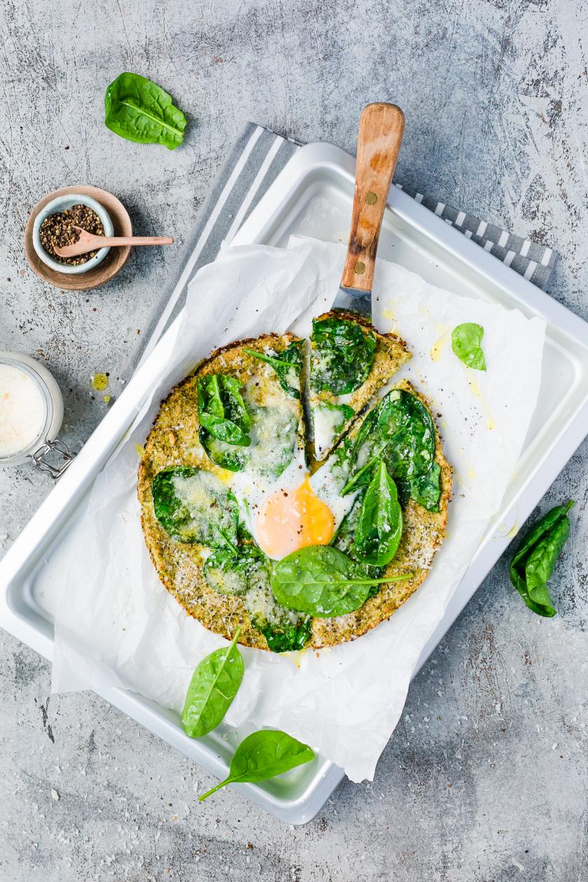Brokkoli-Pizza mit schnellem Low Carb Boden | Simply Yummy