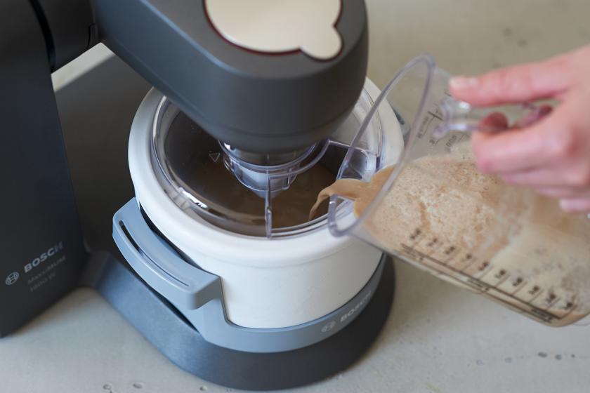 Kaffee-Eis: 4 Zutaten verrühren - fertig | Simply Yummy