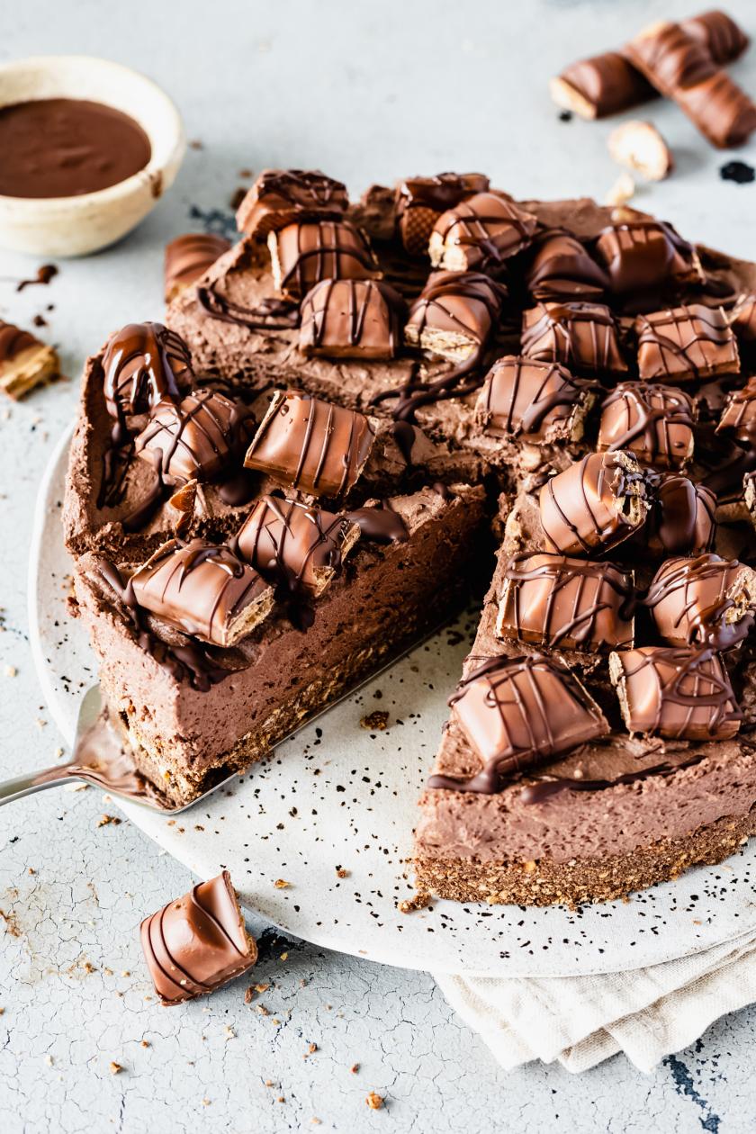 Kinder Bueno Torte Rezept Thermomix Kinderschokolade Torte Als Drip ...