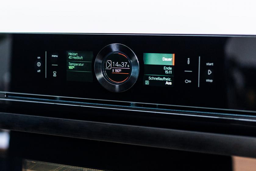 Backofen steht auf 160 °C Heißluft.