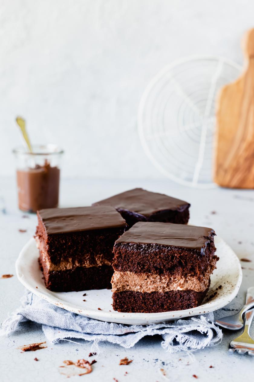 Nutellakuchen vom Blech mit Creme | Simply Yummy