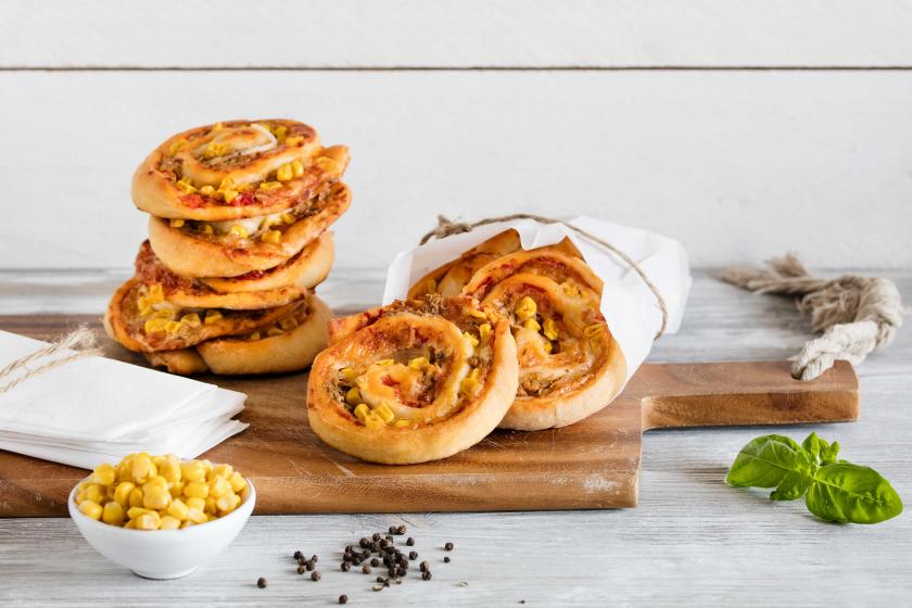 Pizzaschnecken: 11 einfache Rezepte, die fix fertig sind
