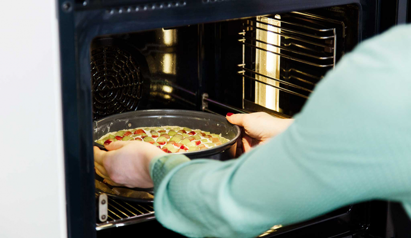 Rhabarberkuchen mit Quark | Rezepte von Simply Yummy