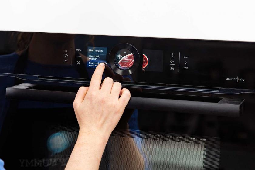 Der Backofen wird eingeschaltet.