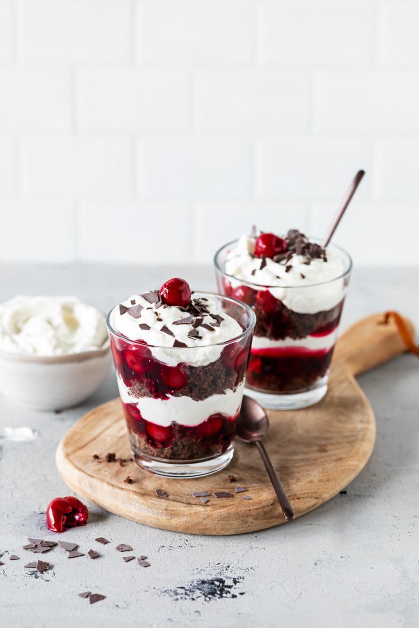 Schwarzwälder Kirschtorte im Glas