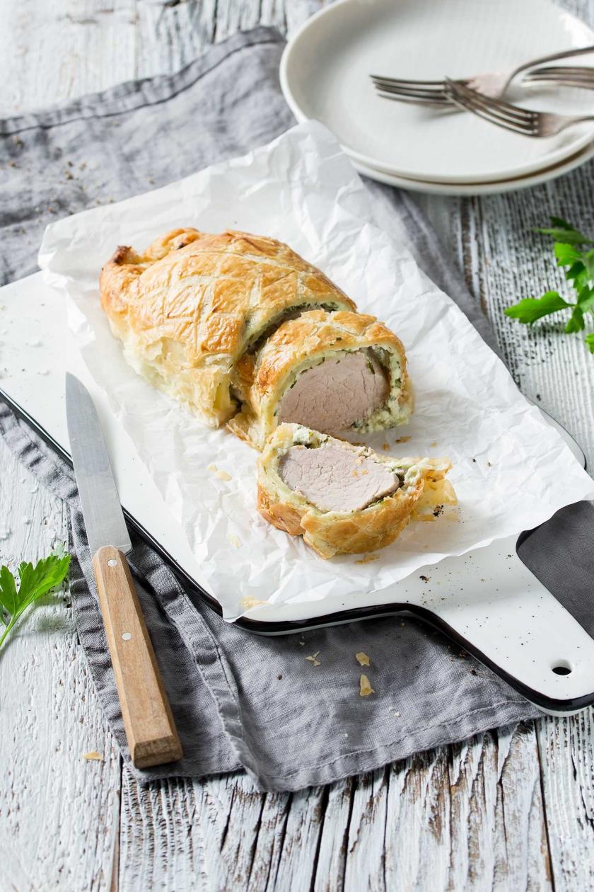 Schweinefilet im Blätterteig mit Frischkäse | Simply Yummy