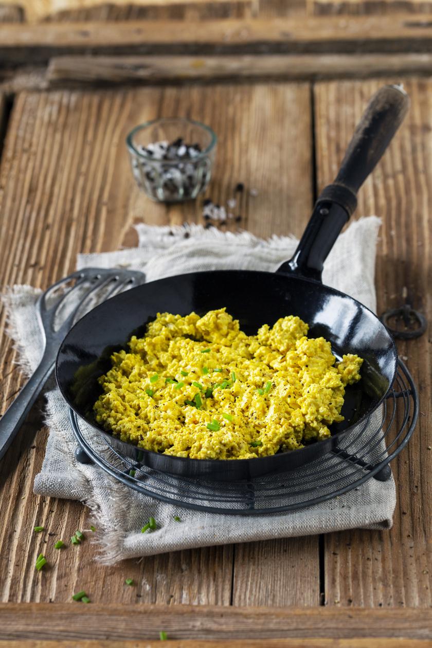 Veganes Tofu Rührei genauso lecker wie das Original