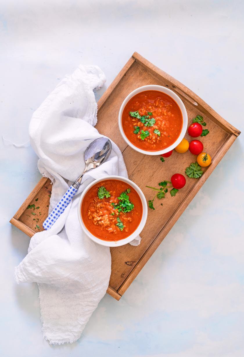 Tomatensuppe mit Reis - Rezept von Oma | Simply Yummy