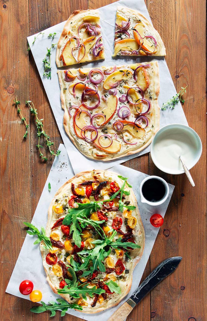 Veganer Flammkuchen - Belag in 2 Varianten | Simply Yummy