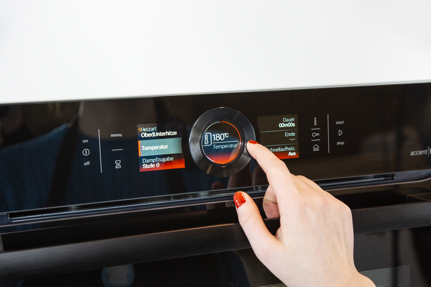 Für das Zupfbrot wird der Backofen vorgeheizt.