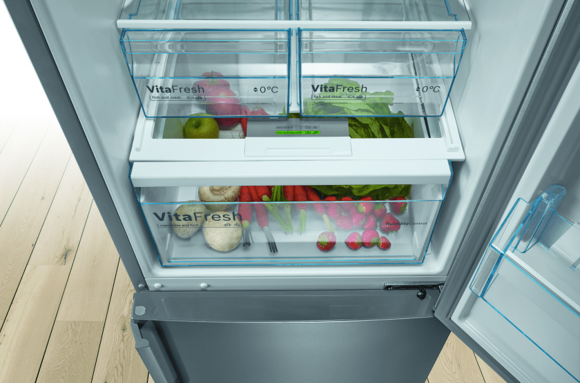 Bosch Kühlschrank mit VitaFresh Plus Frischesystem von innen.