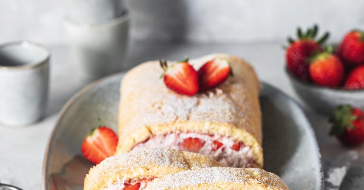 Biskuitrolle füllen und aufrollen – Unsere Tipps | Simply Yummy