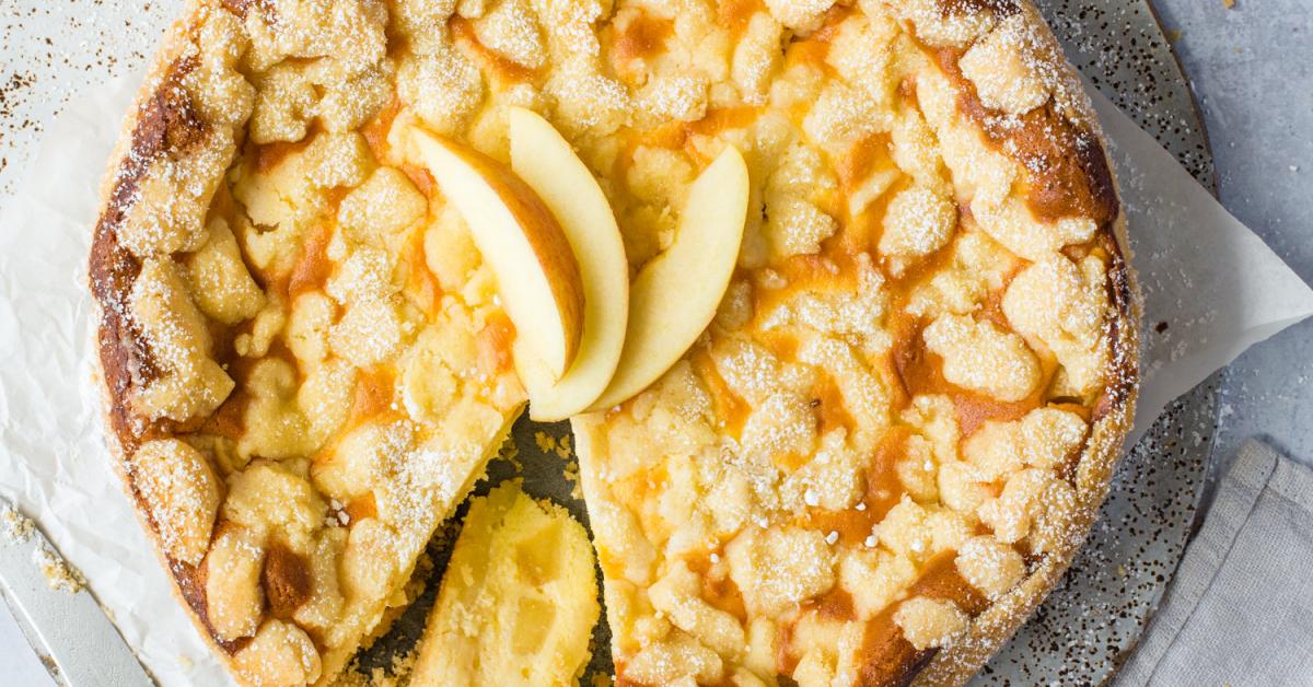 Apfel-Käse-Kuchen mit Streuseln - der beste! | Simply Yummy