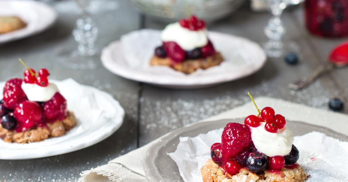 Beerentörtchen mit Knusperboden | Rezepte Simply Yummy