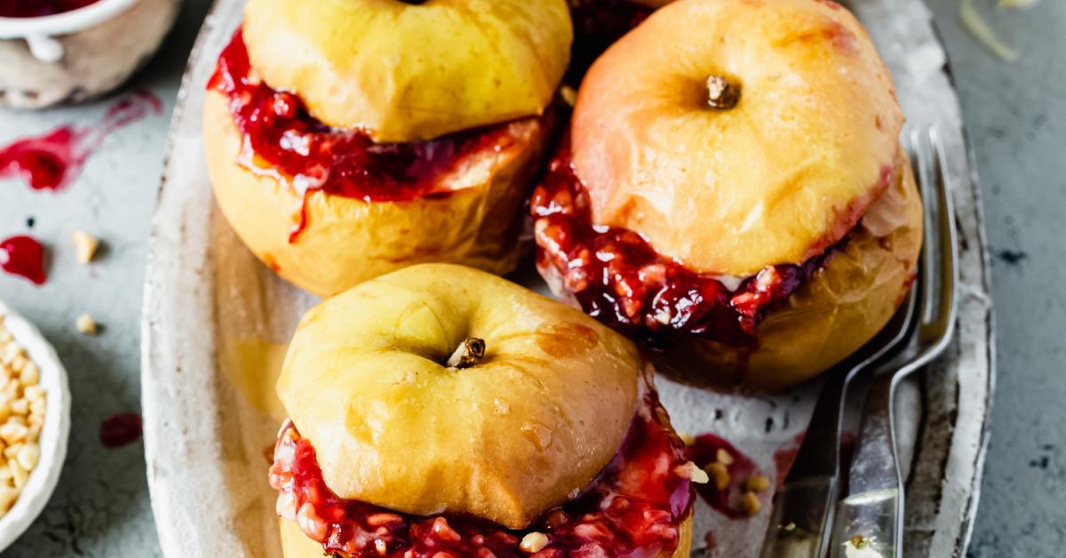 Bratapfel mit Marmelade ruckzuck gemacht | Simply Yummy