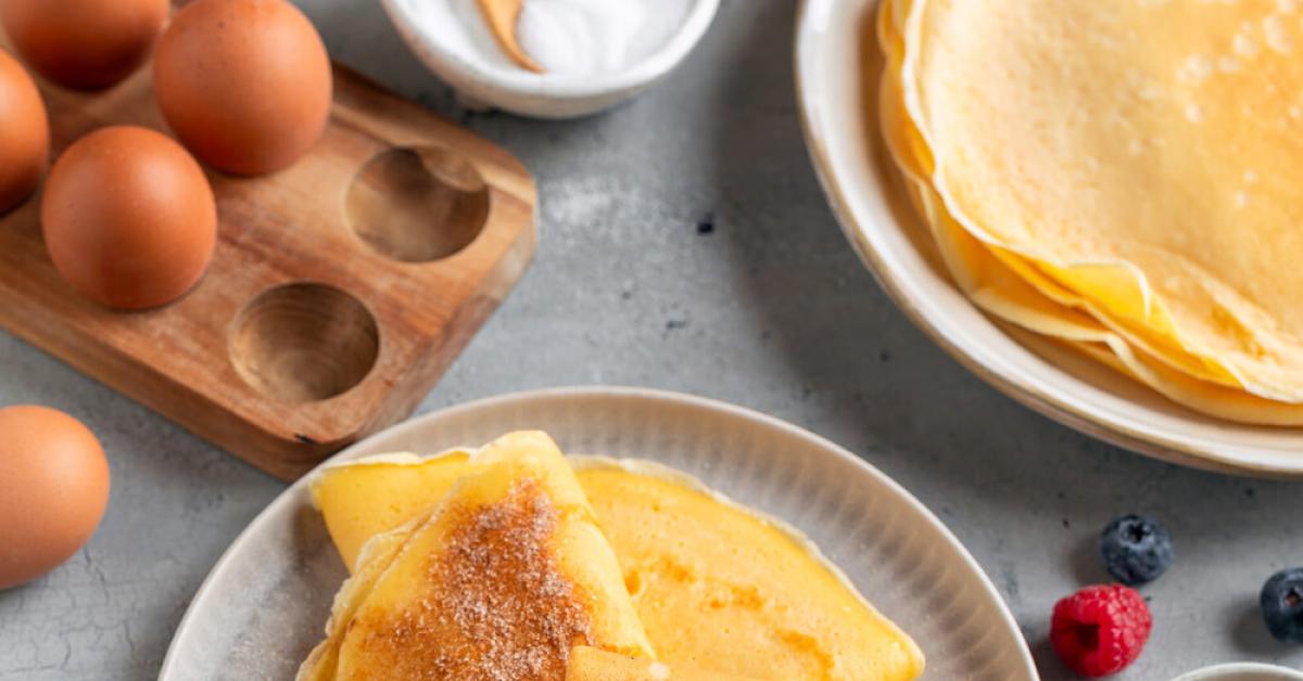 Crepes Rezept für süßen oder herzhaften Teig | Simply Yummy