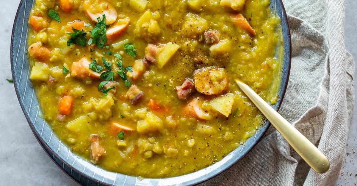 Erbseneintopf klassisch nach Omas Rezept | Simply Yummy