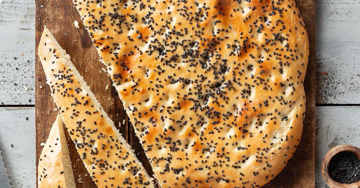 Fladenbrot ohne Hefe in 25 Minuten fertig | Simply Yummy