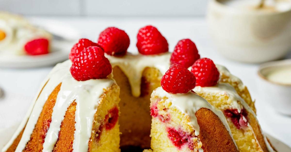 Himbeer Gugelhupf schnell mit Joghurt | Simply Yummy