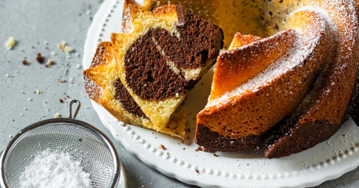 Saftiger Marmorkuchen mit Dinkelmehl | Simply Yummy