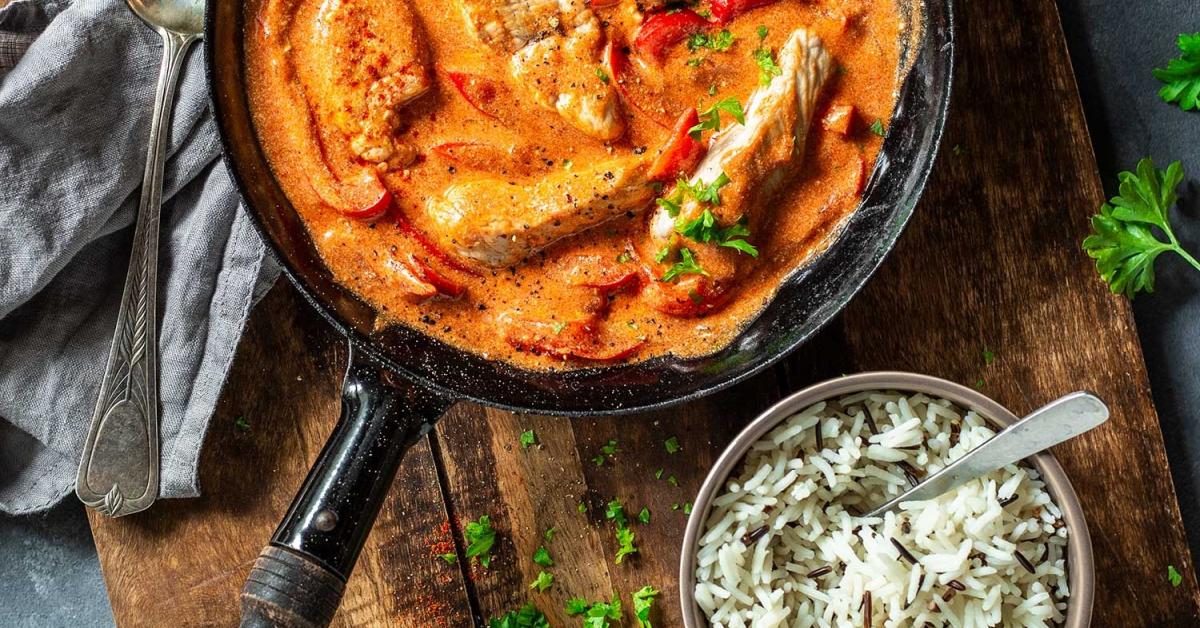 Paprika Putengeschnetzeltes - bestes Rezept | Simply Yummy Paprika Putengeschnetzeltes - bestes Rezept | Simply Yummy