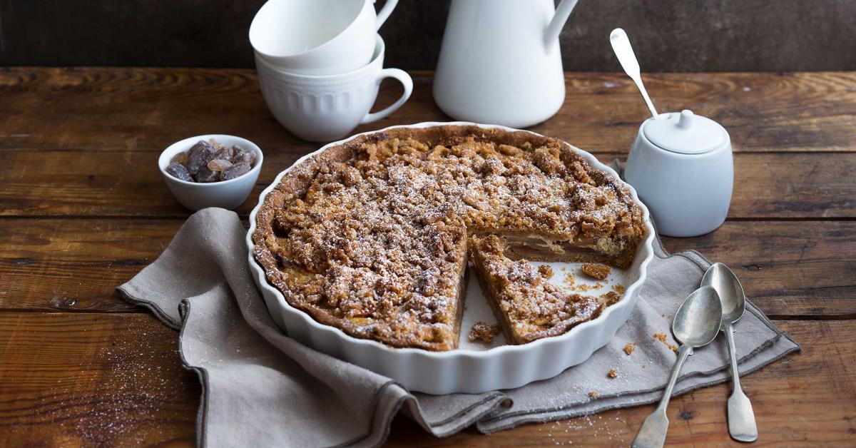 Apple Crumble Pie | Simply Yummy