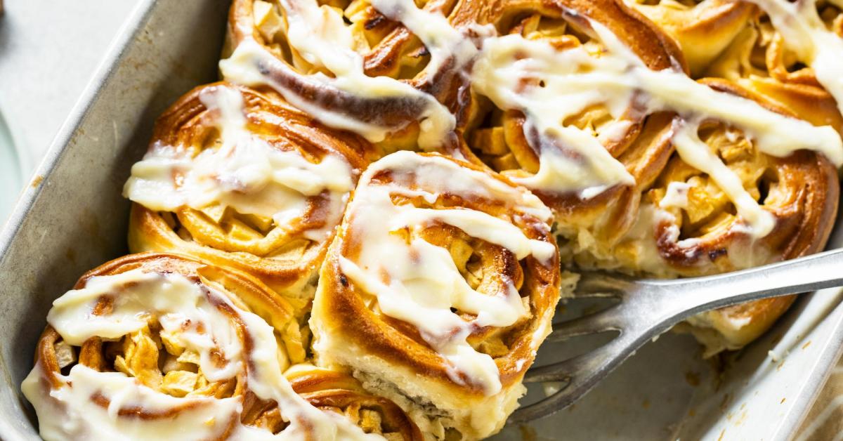 Saftige Apfel Zimtschnecken | Simply Yummy